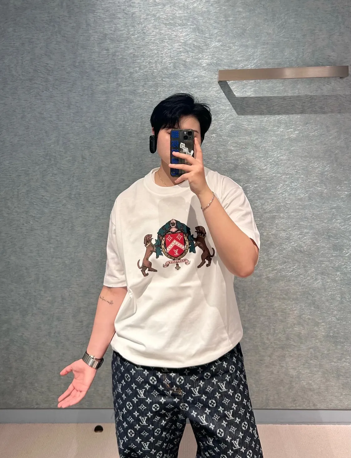 Louis Vuitton/Louis Vuitton 25ss double dog logo printed short sleeves